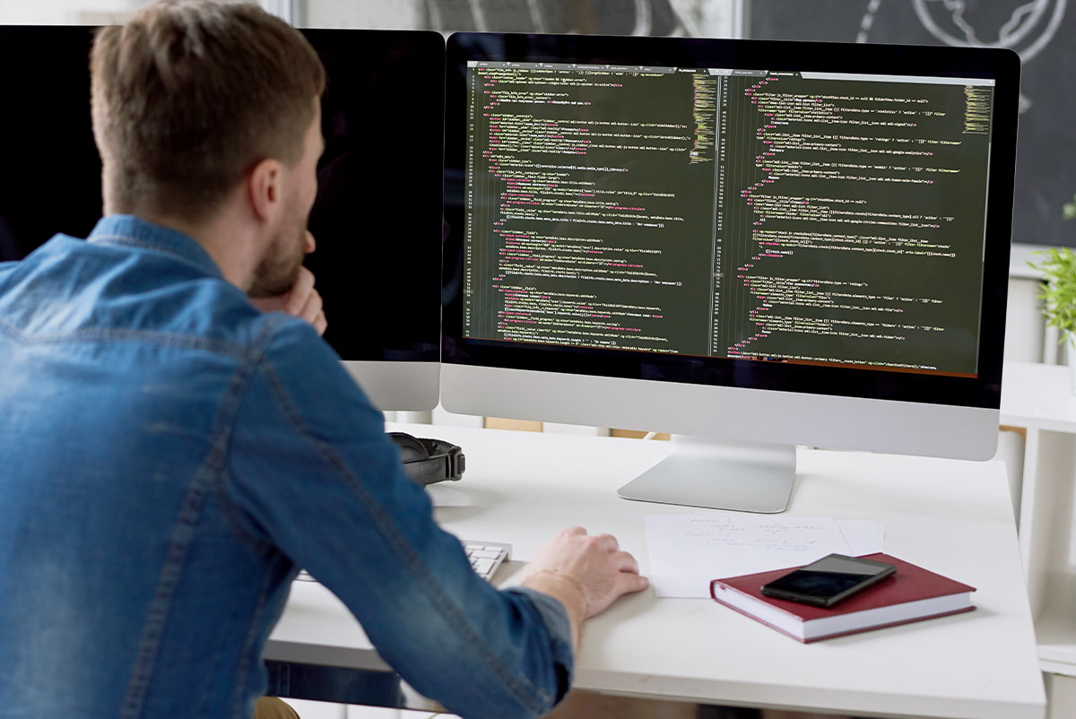 Профессии во время карантина 2020 - программист