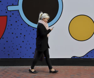 Kak uderzhat polzovatelya na sayte