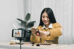 Kak stat yutuberom i zarabatyvat na svoyom kanale