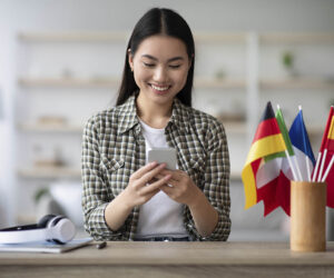 Kak uluchshit proiznoshenie na angliyskom metodom tenevogo povtora