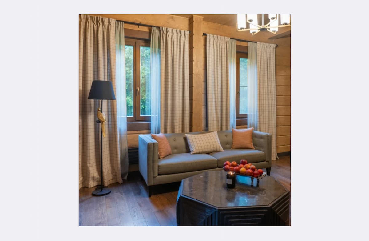 Вариант оформления текстилем загородного дома. Источник: блог текстильного дизайнера Марии Беловой