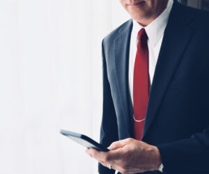 Skolko zarabatyvaet finansovyy direktor