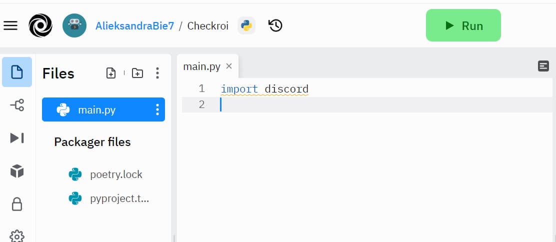 После того как введёте в поле «import discord», нажмите кнопку «Run»