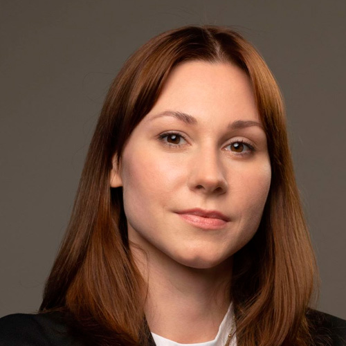 Александра Хаустова