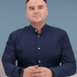 Алексей Кадочников, Работал разработчиком в VK