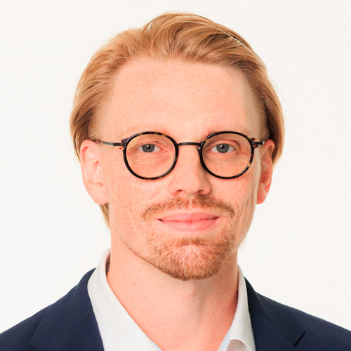 Артем Дмитриев