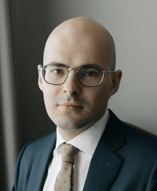 Артём Мазурок, Заместитель директора в ООО «АФС Лидер»