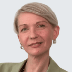 Елена Патрикеева, Преподаватель с 27-летним опытом, 18 лет руководства агентством, работающим с топовыми международными компаниями