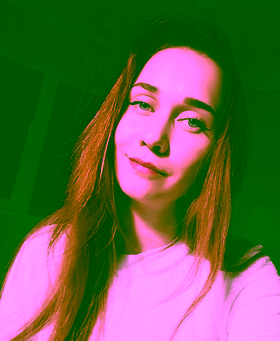 Ксюша Zanuda, Стример и блогер. 163 000+ подписчиков на Twitch