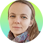 Люда Антонова, Работала аналитиком данных в международной компании Euromonitor International