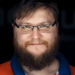 Олег Чирухин, Fullstack-разработчик, создатель IT meetup-сообщества «Failover Bar»