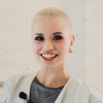 Роджер Делвс, Заместитель декана в бизнес-школе «Халт Эшридж»