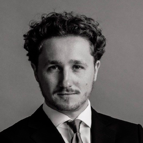 Роман Лобанов