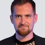 Артём Закусило, Продюсер You-Tube-проектов. В 2009 году основал рекламное агентство «Заметно»