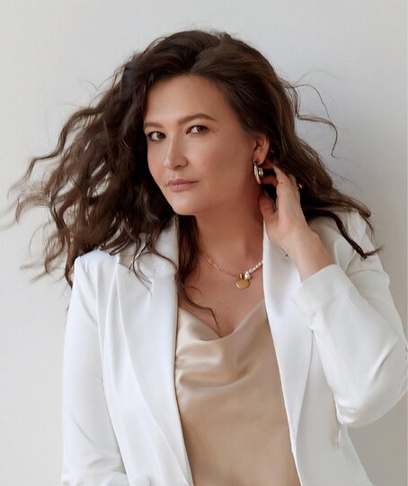 Динара Хисметуллова, Менеджер Дизайнер