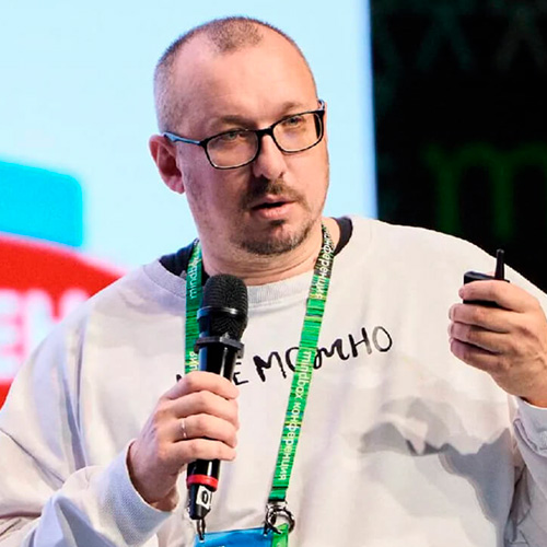 Максим Трусов